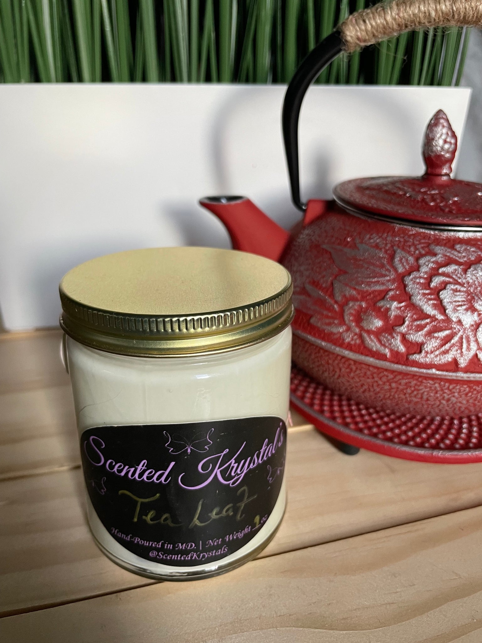 Scented Krystal's "Tea Leaf" Candle